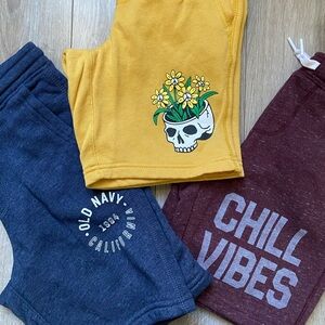 Old Navy Graphic Shorts Set